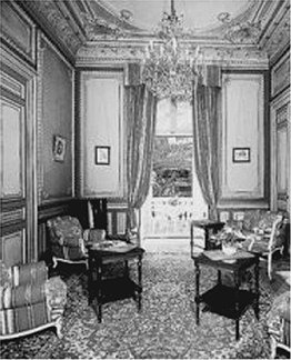 23-Luneta-Hotel-ante-chamber-part-of-suite-room-luneta-hotel1